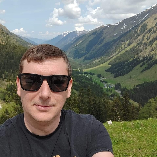 Christoph Hofer creator profile